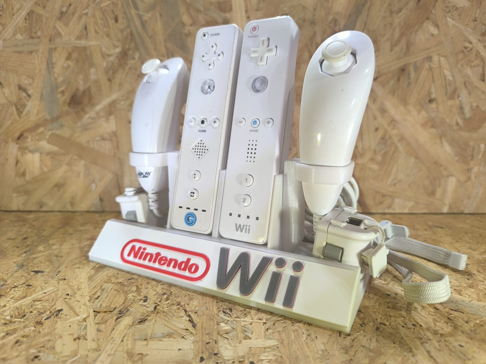 Suporte de comandos Nintendo Wii branco — fotografia 7