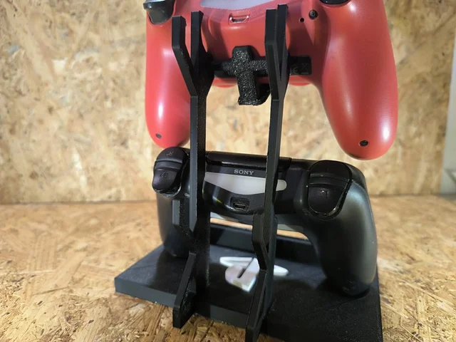 Suporte para dois comandos PS4 — fotografia 6