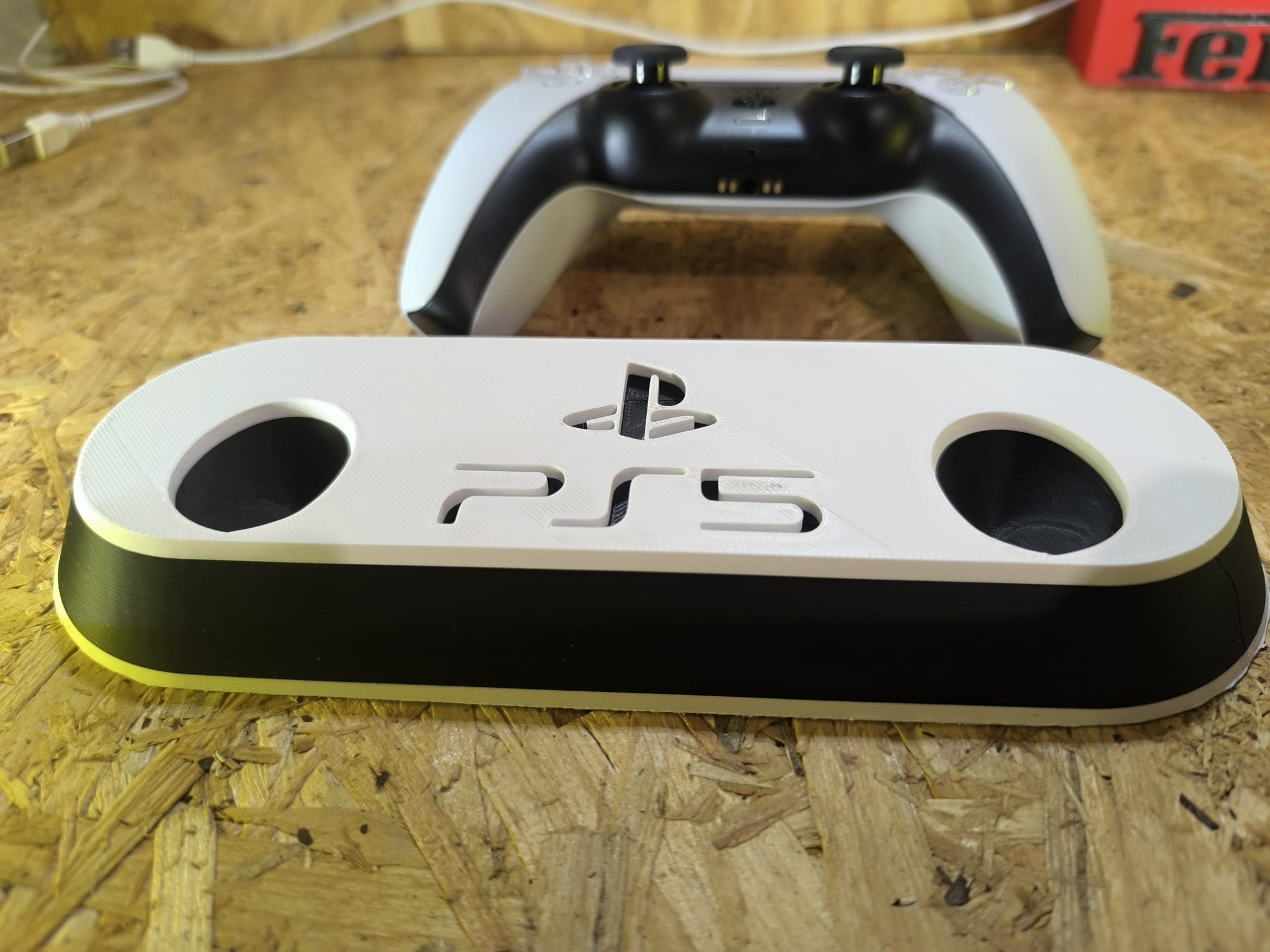Suporte para comando PS5 — fotografia 2
