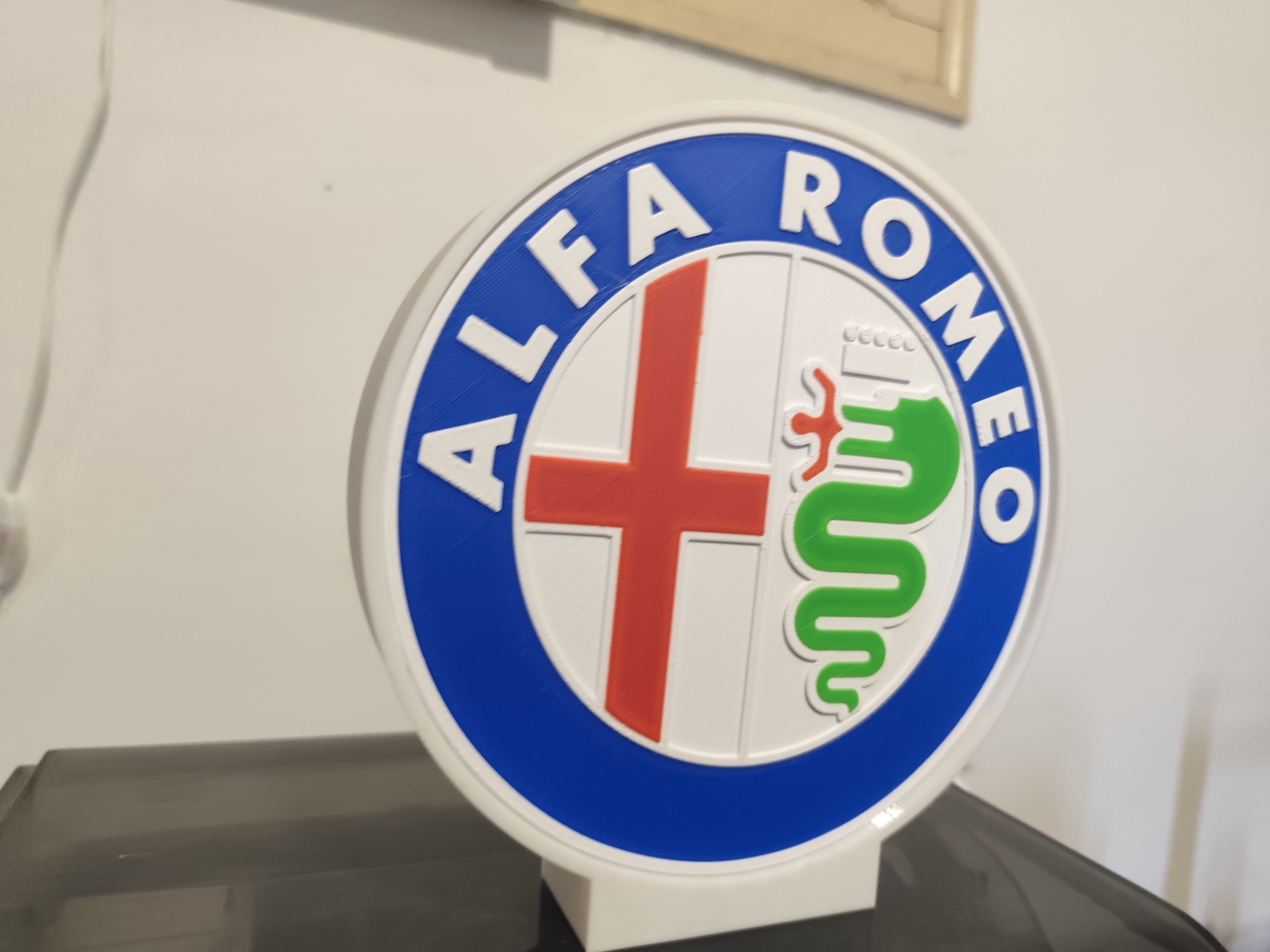Alfa Romeo 4 cores caixa branca — fotografia 3