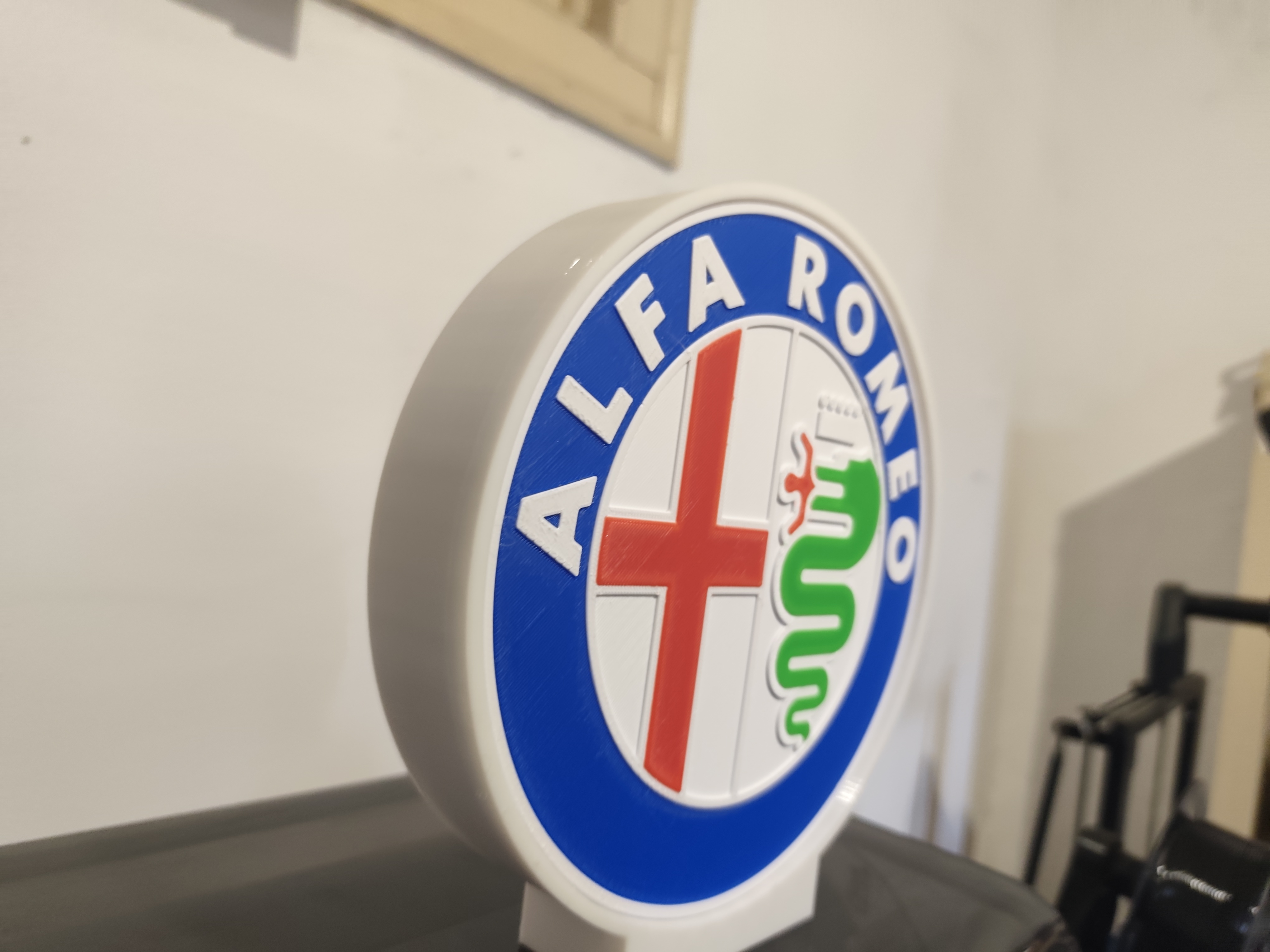 Alfa Romeo 4 cores caixa branca — fotografia 4