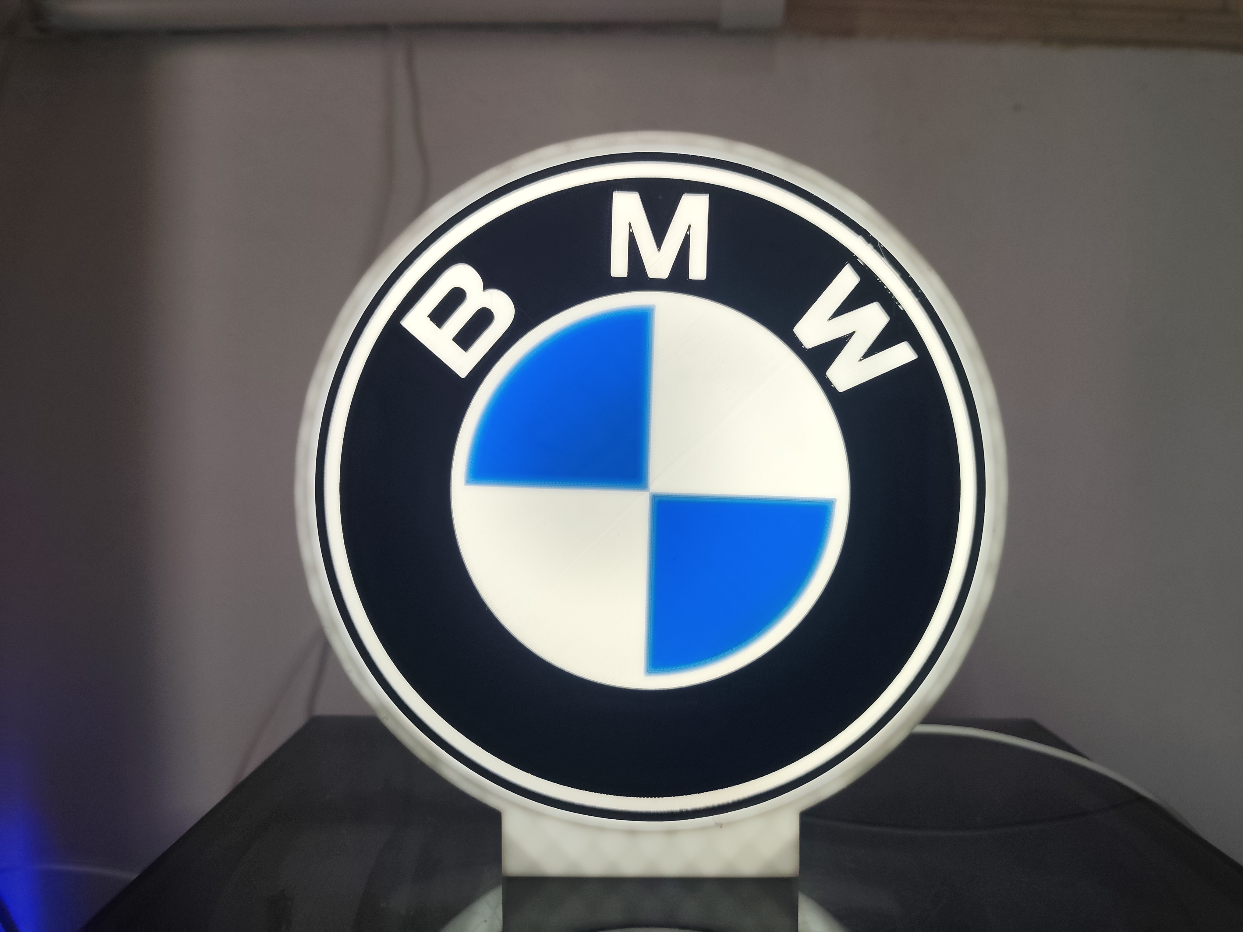 BMW caixa branca — imagem 7