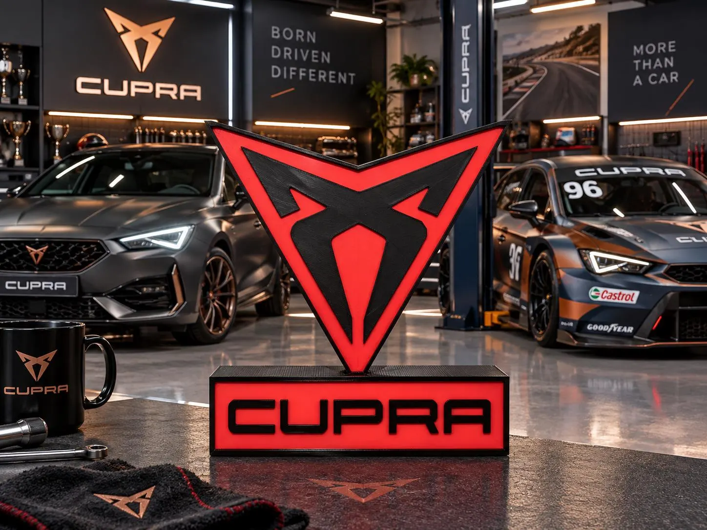 CUPRA — Luminária Lightbox