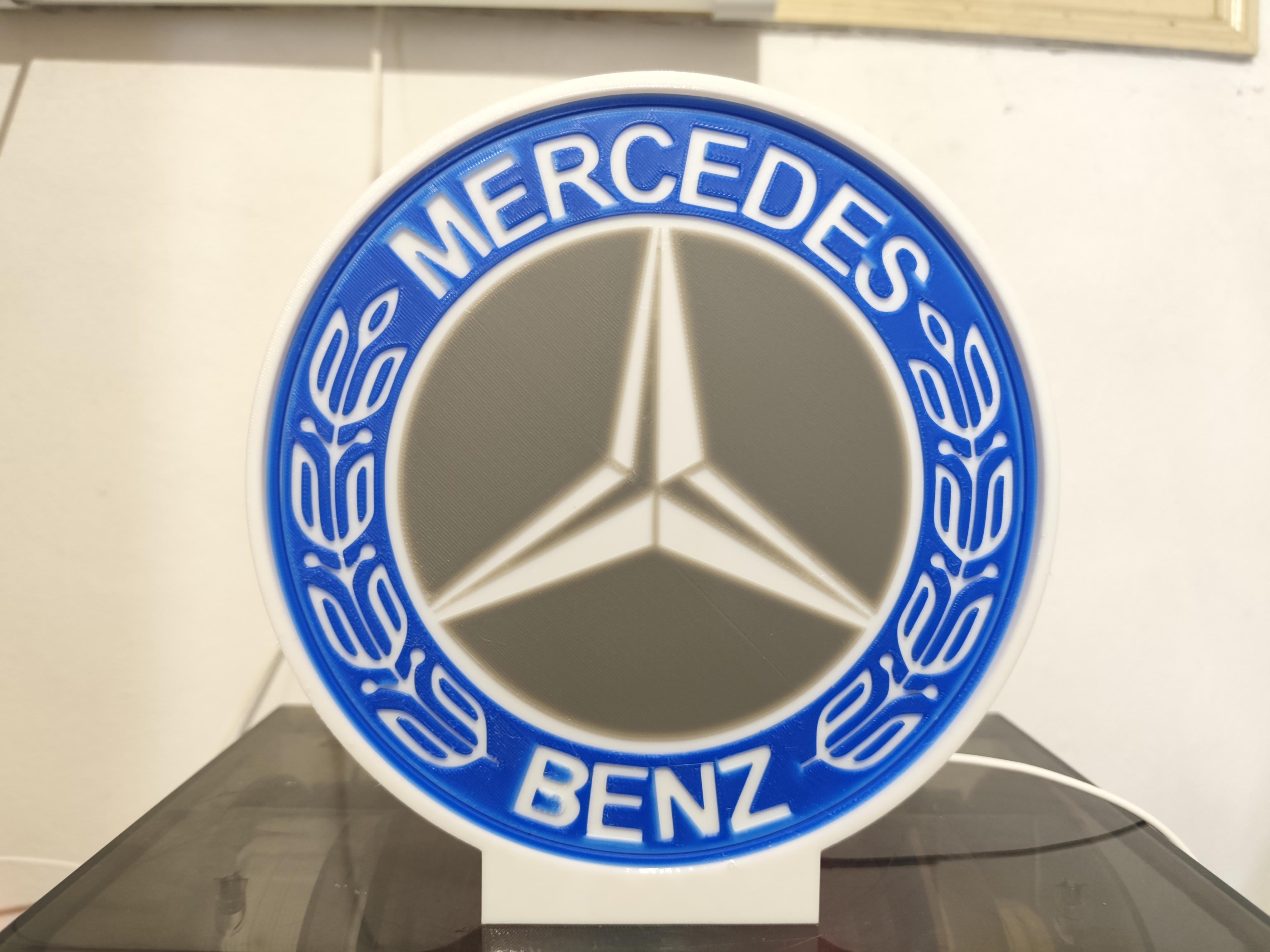 Mercedes-Benz Azul e cinza · Caixa branca — imagem 2