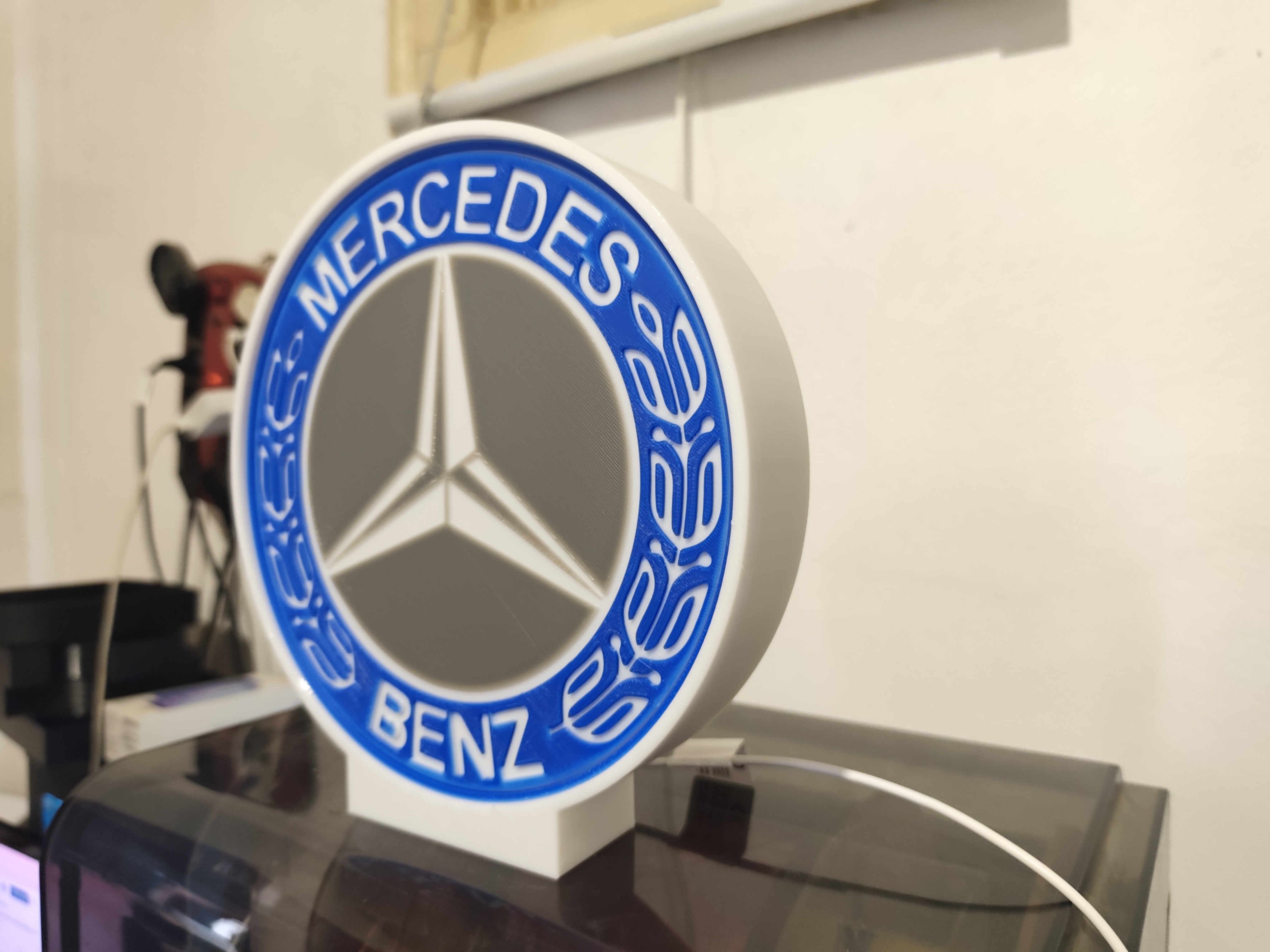 Mercedes-Benz Azul e cinza · Caixa branca — imagem 5