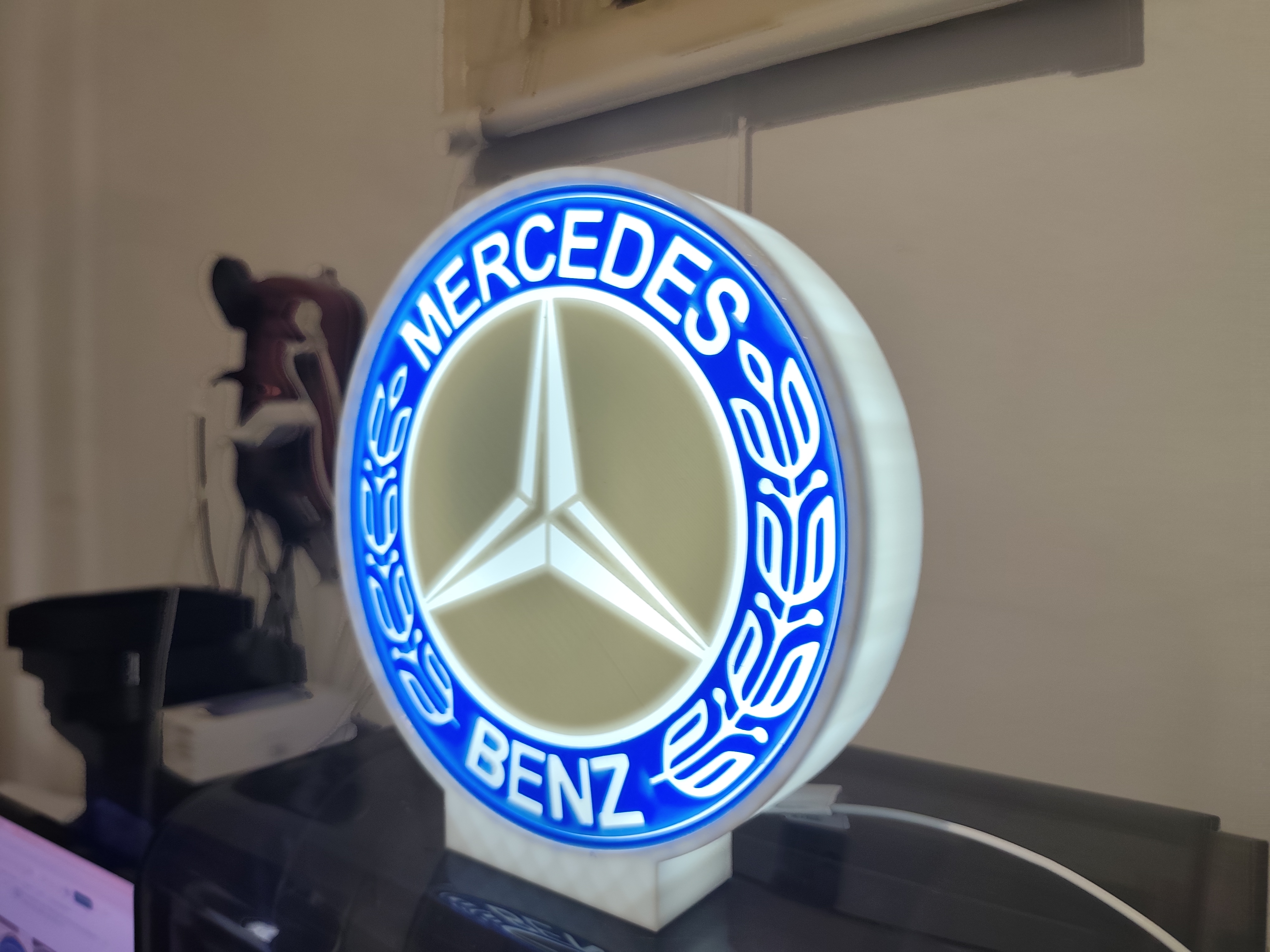 Mercedes-Benz Azul e cinza · Caixa branca — imagem 11