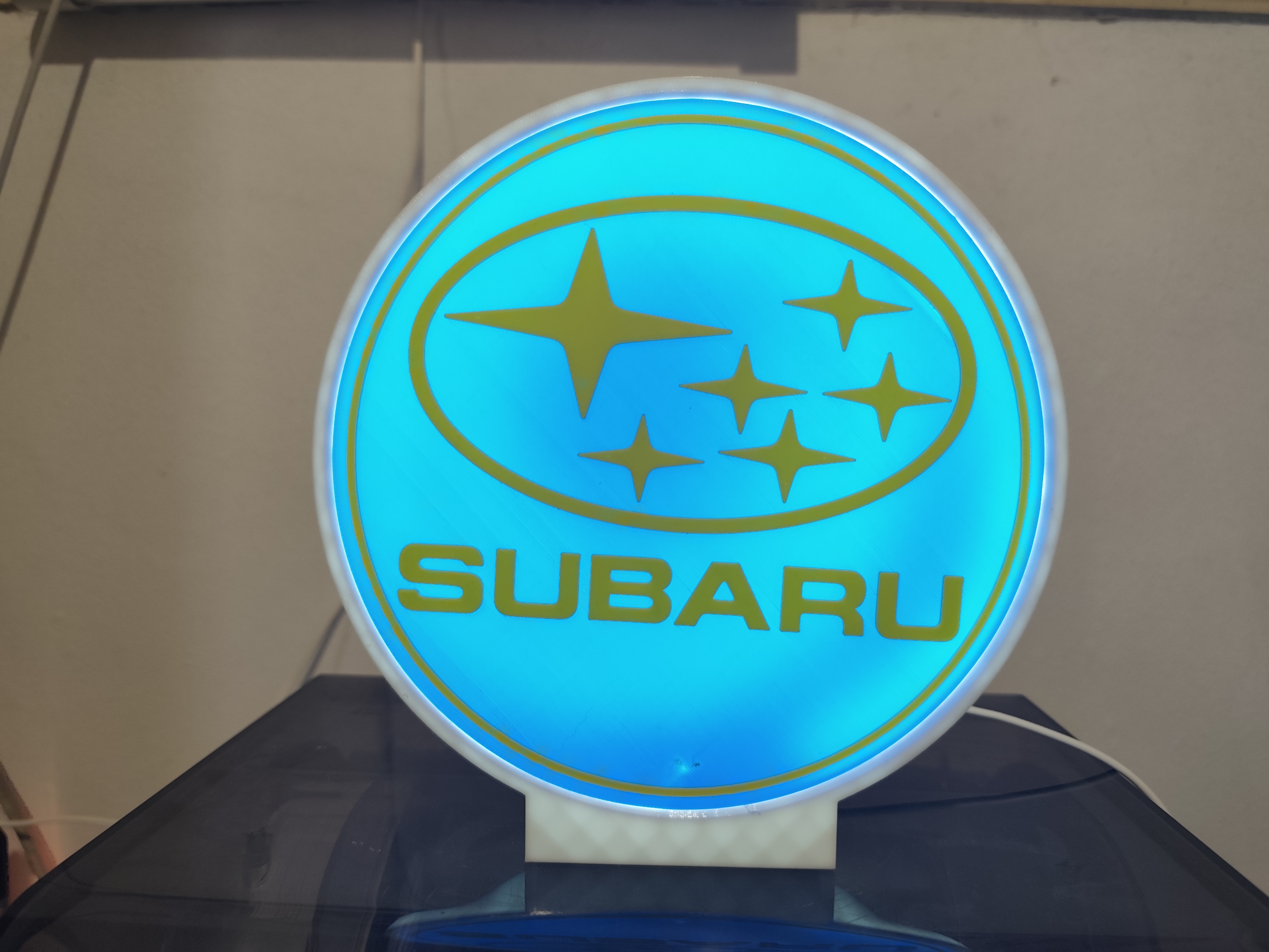 Subaru caixa branca — imagem 8