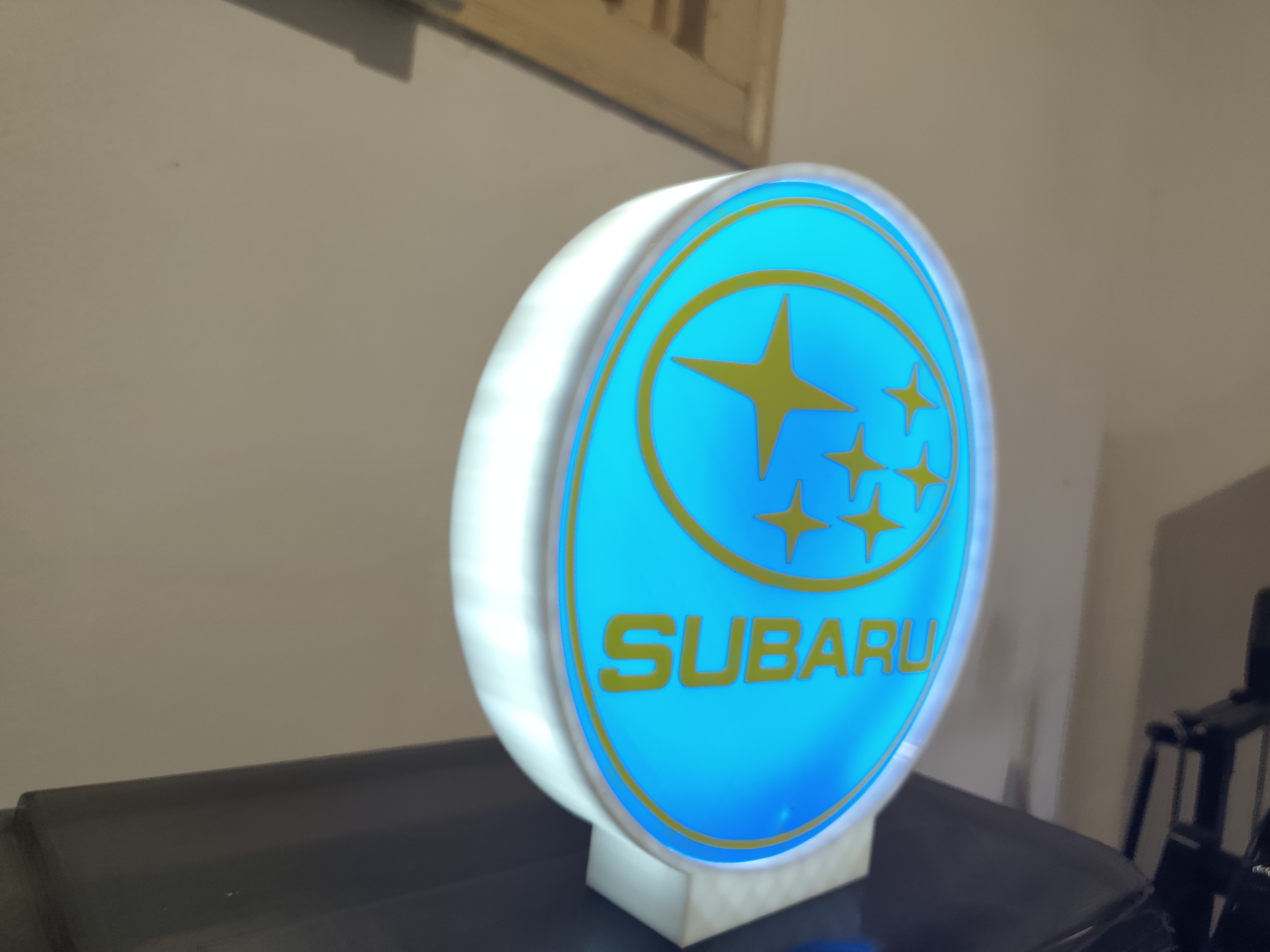 Subaru caixa branca — imagem 10