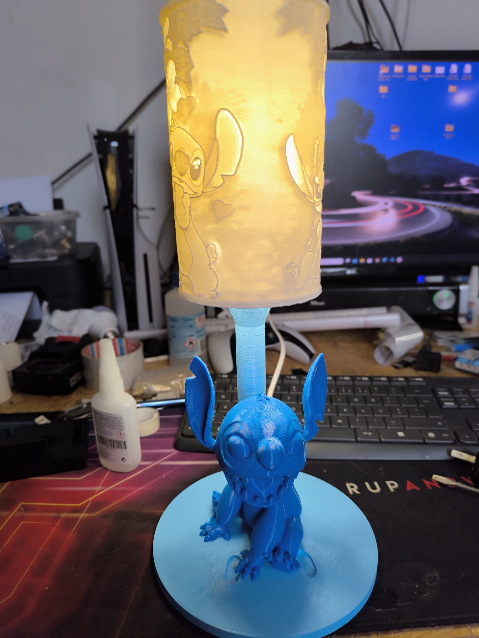 Candeeiro Stitch — fotografia 4