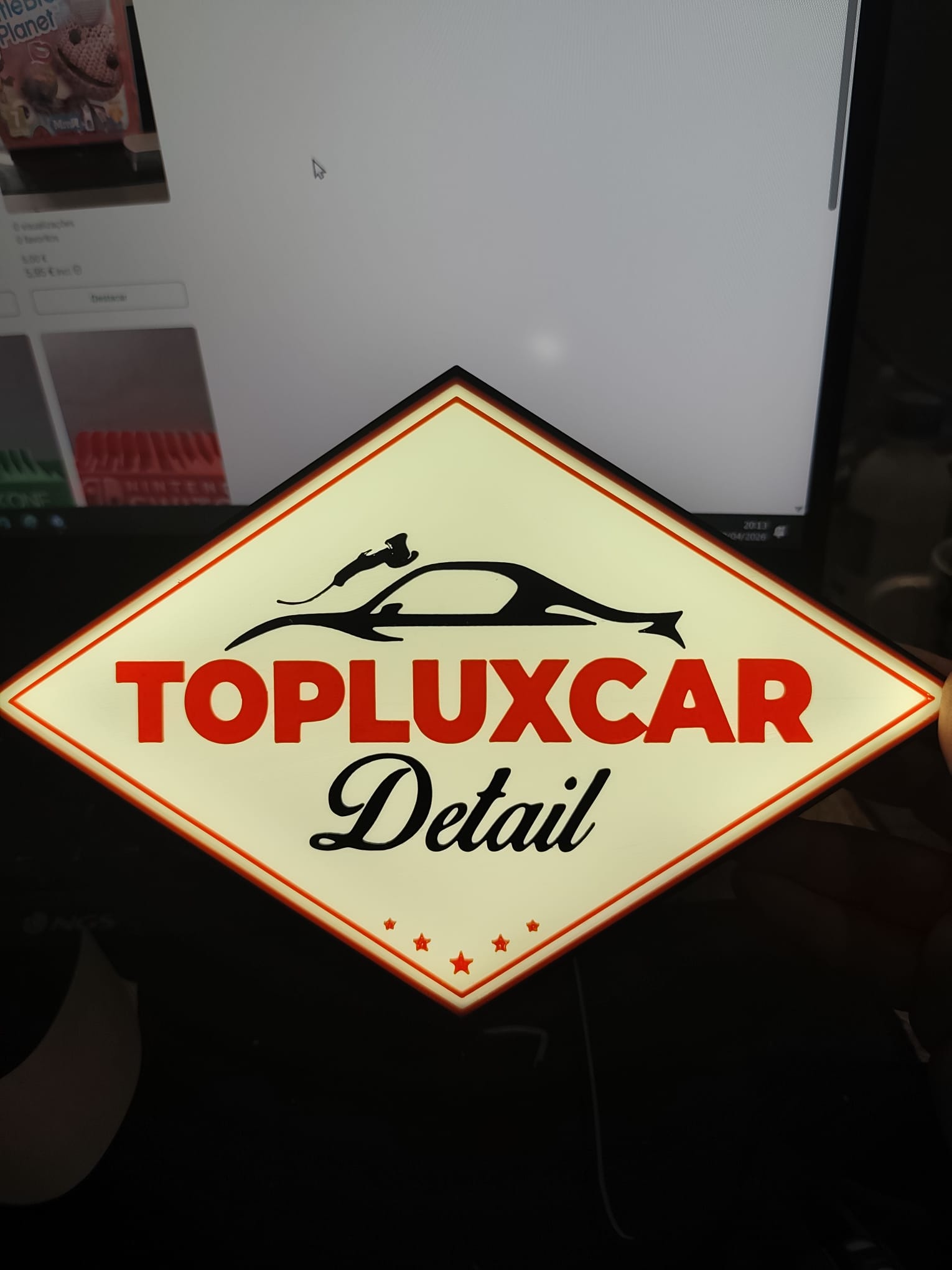 Lightbox Top Lux Car Detail